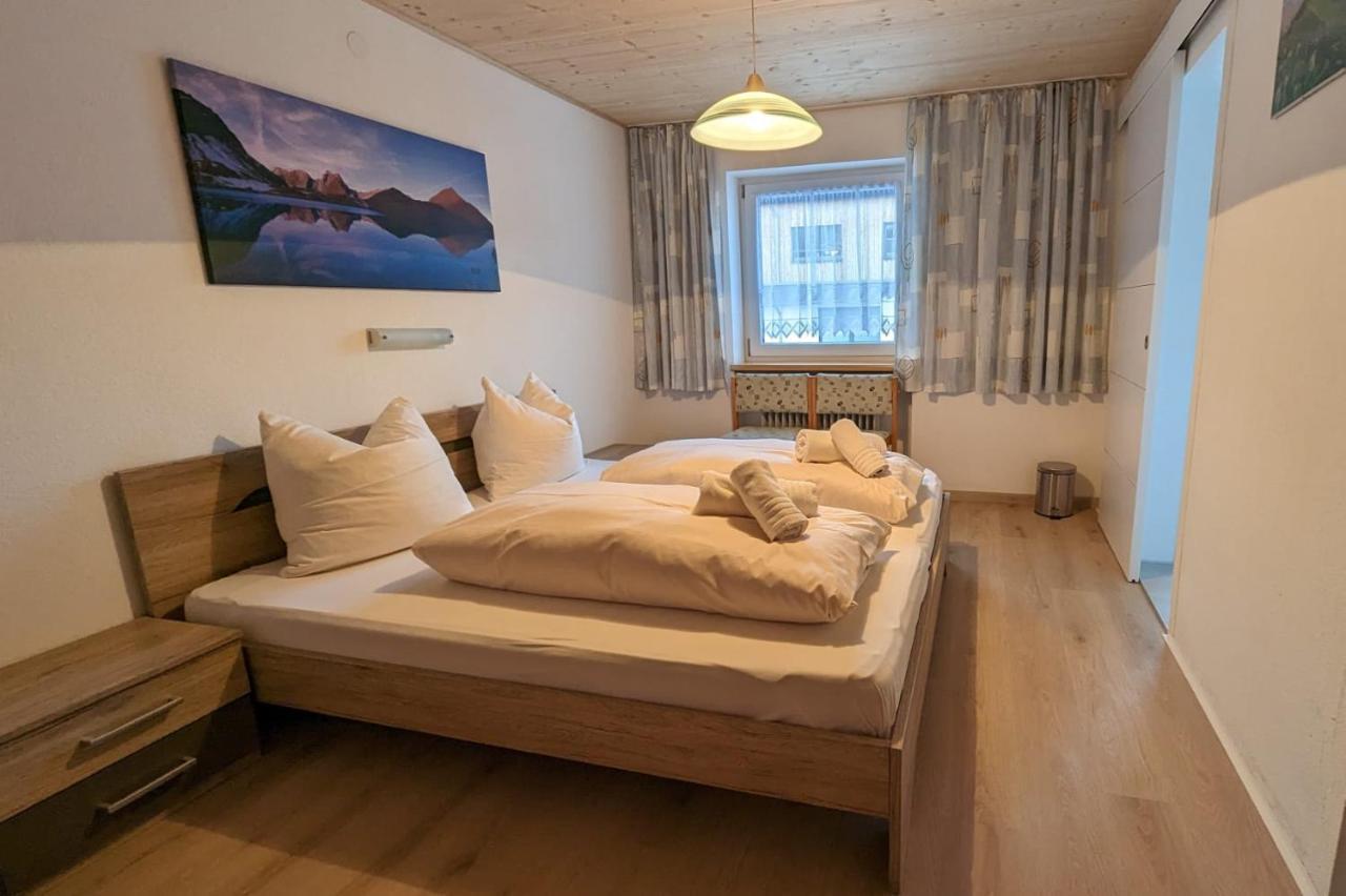 Gaestehaus Wolf Elbigenalp Extérieur photo